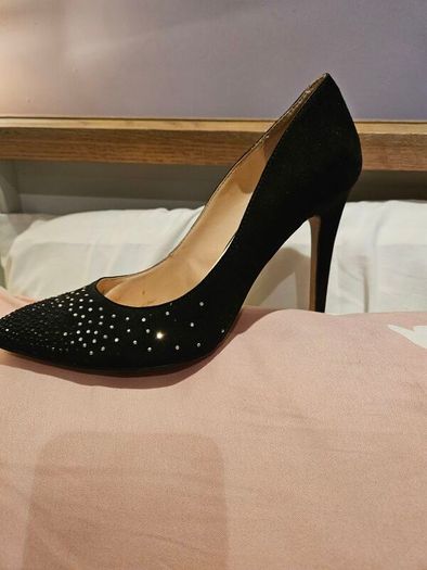 Jessica Simpson High heels
