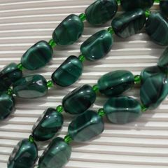 Vintage Green Glass Necklace