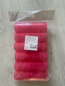Hair rollers