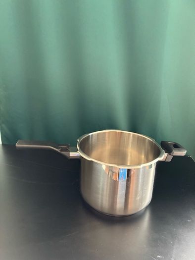 Pressure Cooker