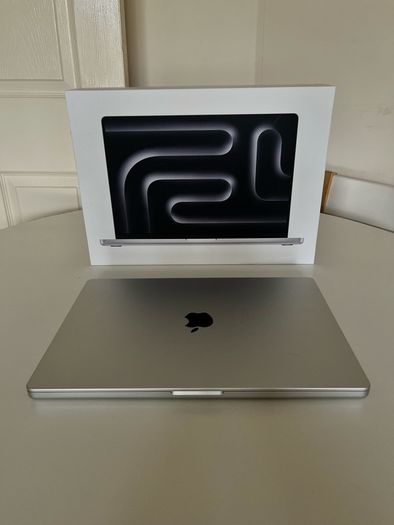 Macbook Pro 16 M4 Max 36gb Ram 1tb Ssd 2024 | Silver