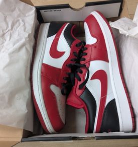 Nike Jordan 1 LowBulls Size 9