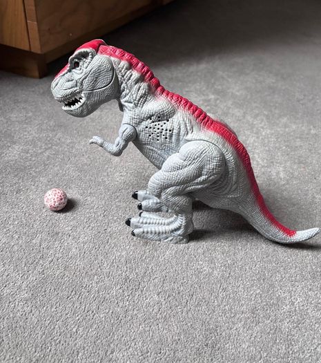 Dinosaur figure with a noisy roar