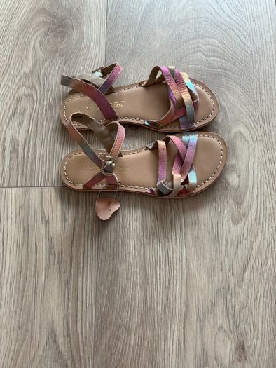 kids sandals