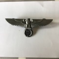 WW2 German Wehrmacht uniform metal badge