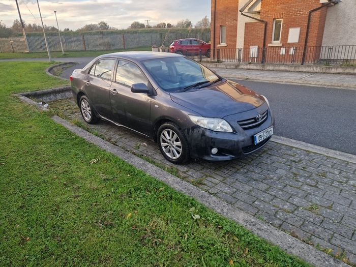 2009 Toyota Corolla 1.4 nct and tax
