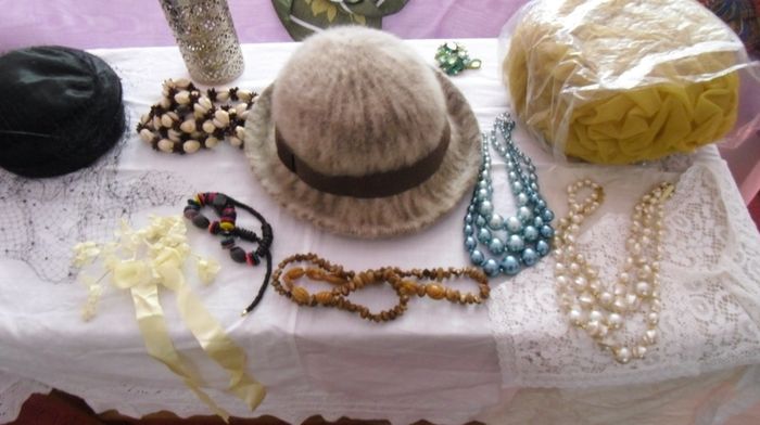 Vintage Clothing and accessories