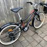 B'Twin / Decathlon Riverside 500 Kids' 20" Hybrid Bike. Image 9