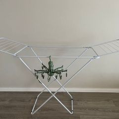 Clothes airer with Clip hangers