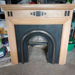 Fireplace and steel insert