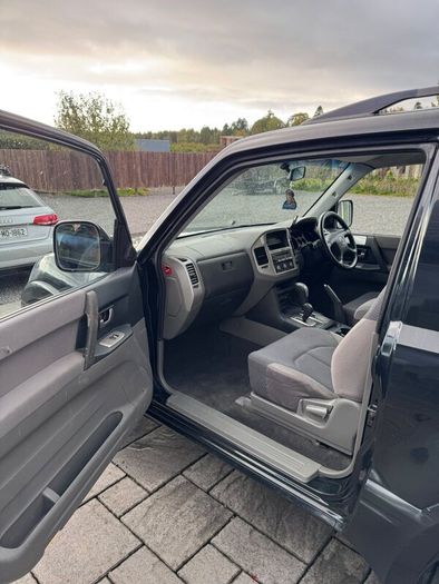 Mitsubishi Pajero 2006