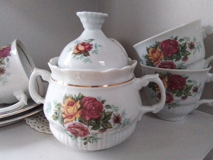 China Cups & Saucers + Lidded Sugar Bowl