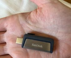SanDisk 64GB Ultra Dual Drive. Free postage