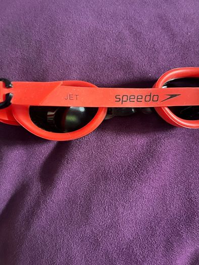 speedo swim goggles