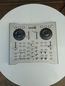 Numark Omni Control Professional DJ Controller Audio I/O & USB