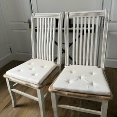 Set of 8 Kitchen Chairs