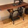 Singer sewing machine 1895 Image 2
