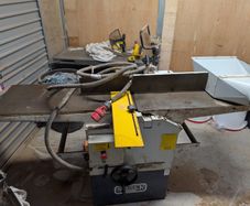 Thicknesser planer