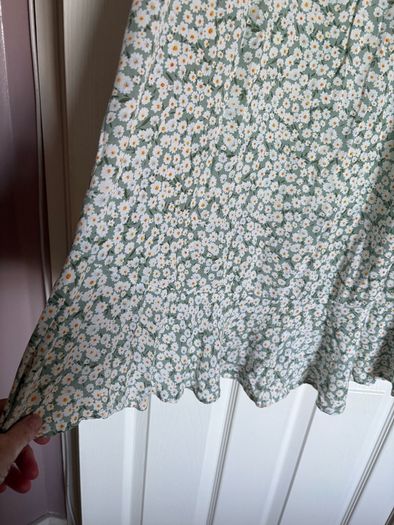 ladies skirt