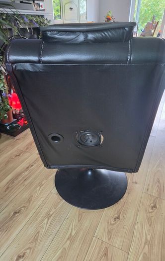 Gaming chair