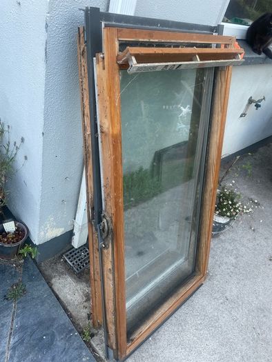 2 velux windows