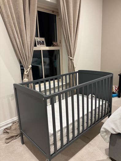 Baby Elegance cot and mattress