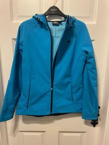 jacket new balance sportwear jacket size medium
