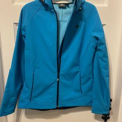 jacket new balance sportwear jacket size medium