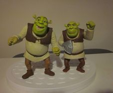 McDonalds Happy Meal Two Shrek Figures