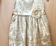 Girls Dress Gold Age 8 Perfect for Christmas or Party