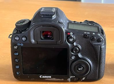 Canon 5D Mark III body