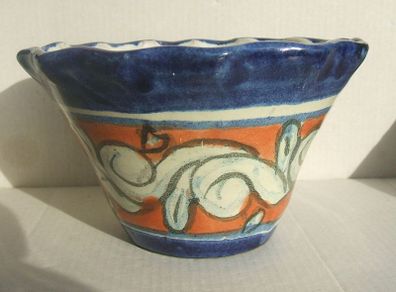 TALAVERA pottery planter (5 3/8" across) - hand-made & hand-painted flower planter signed by potter/painter 'T Ruth Mex' (1990's or earlier)
