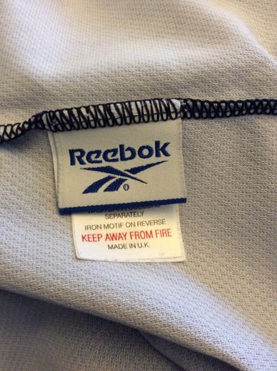 Liverpool Jersey. Official Reebok Mens Goalkeepers Jersey. Season 1999/2000. True Vintage. From The Time.Not A Modern Remake.