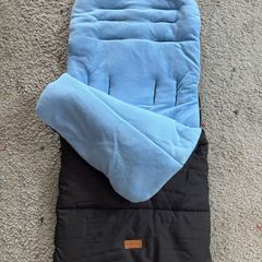 Croc N Frog Foot Muff