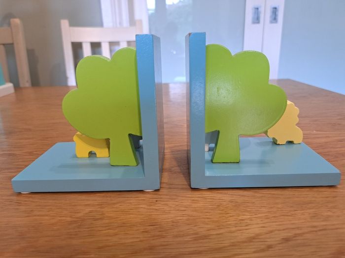 Children's wooden bookends
