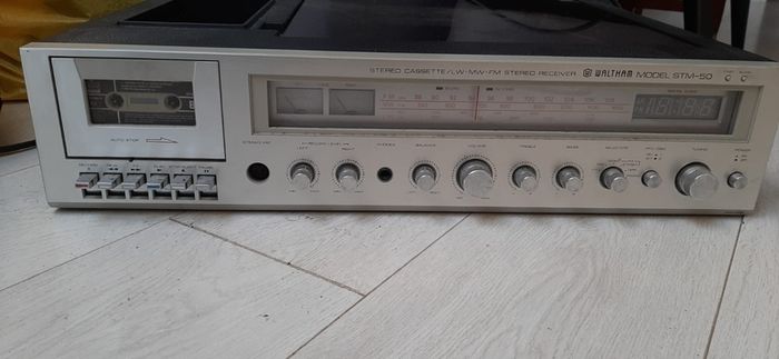 Retro 70s Waltham STM-50 Record Player/Tape Deck/Radio Stereo with Speakers