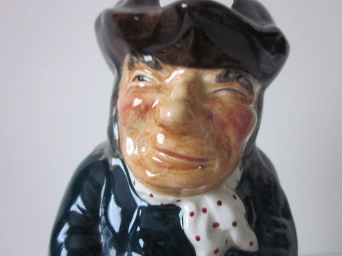 Toby Jug THIEF  made by Roy Kirkham Pottery, Staffordshire, England