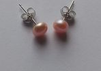 4 Pairs Freshwater Pearl Stud Earrings   925 Silver 15 Posted