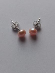 4 Pairs Freshwater Pearl Stud Earrings   925 Silver 15 Posted