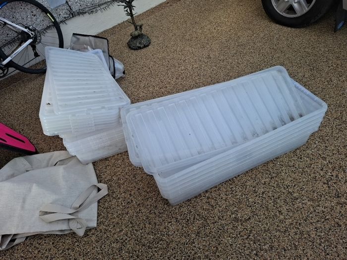 storage boxes 9