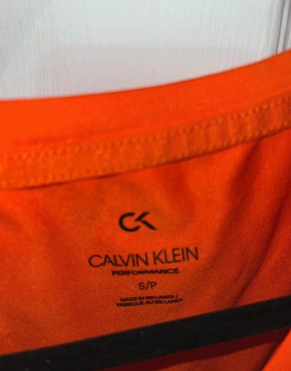 Calvin Klein tshirt size s