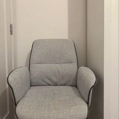desk chair