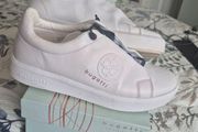 Ladies Casual shoes white