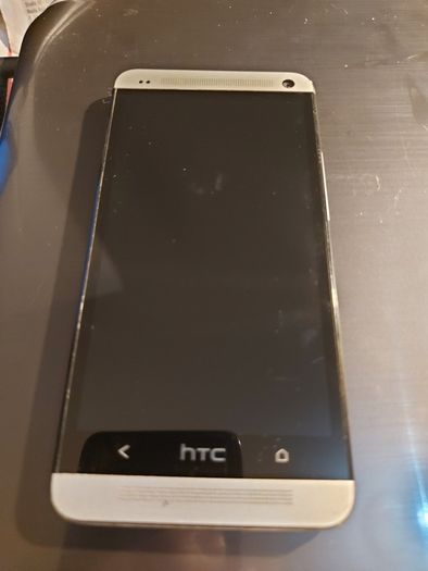 HTC ONE, 32GB, 3 Network, excellent condition
