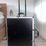 portable makeup case with lights Image 9