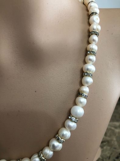 pearl necklace