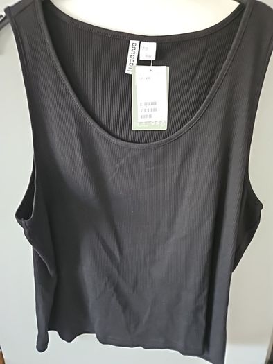 Ribbed tank top BNWT