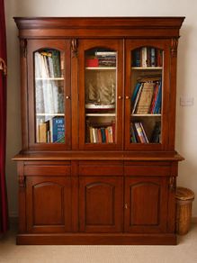Mahogany Bookcase/Cupboard