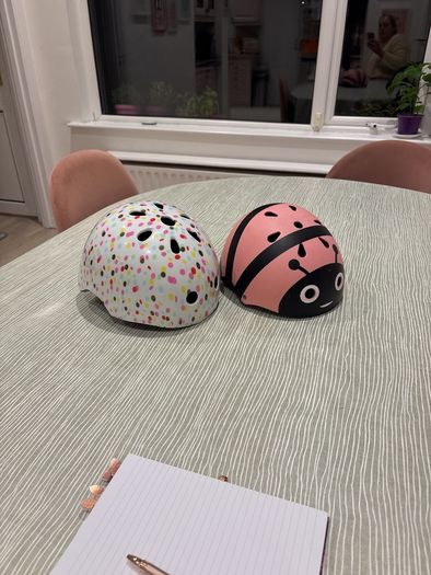 Kids helmet x2