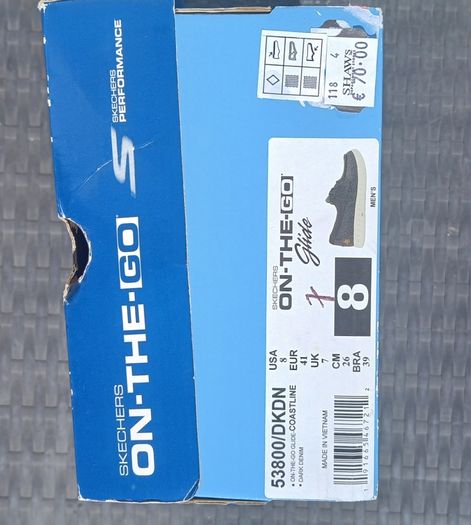 Skechers